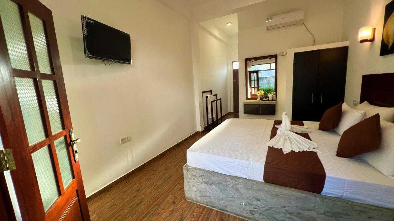 Sea Pink Residence Bentota Exterior foto